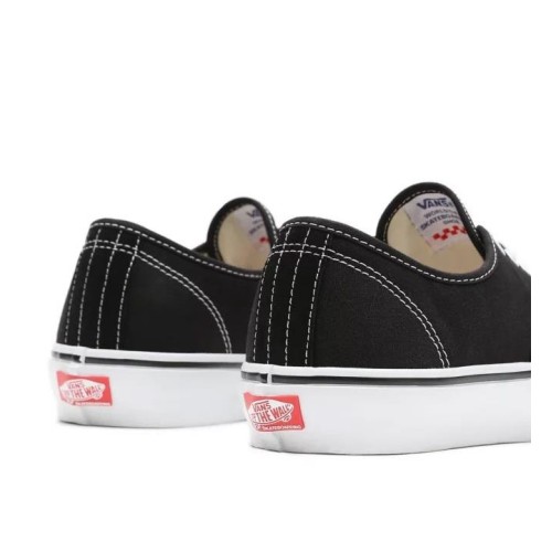 VANS MN SKATE AUTHENTIC NEGRO