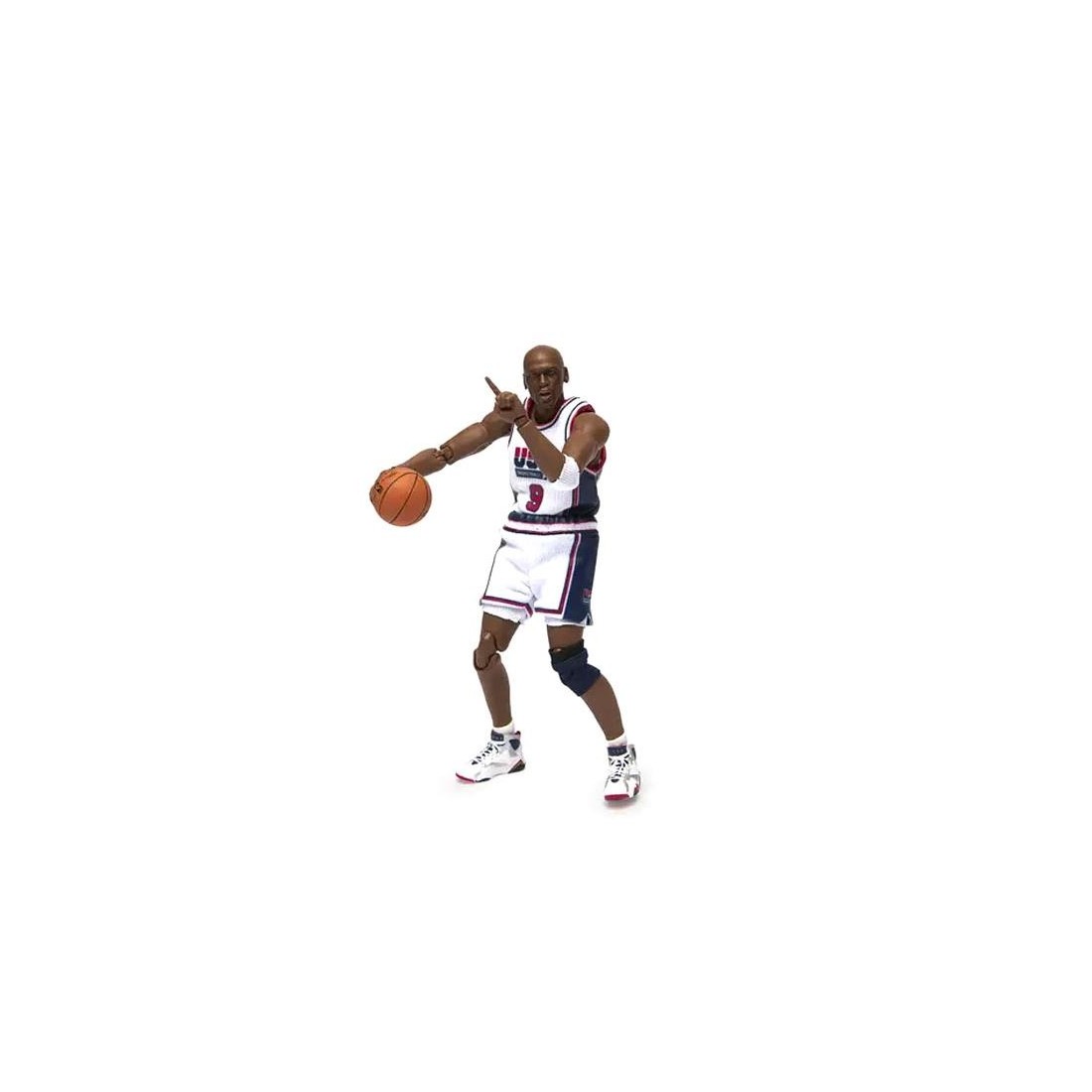 MAFEX MICHAEL JORDAN 1992 USA MULTICOLOR