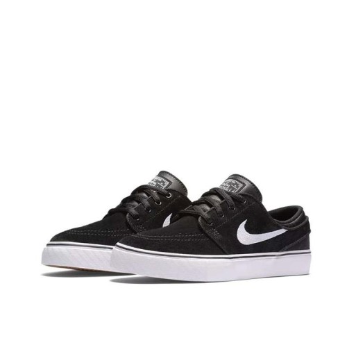 NIKE SB JANOSKI GS NEGRO