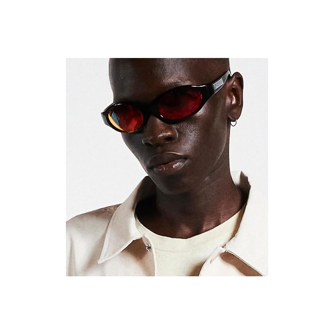 PLEASURES REFLEX SUNGLASSES NEGRO