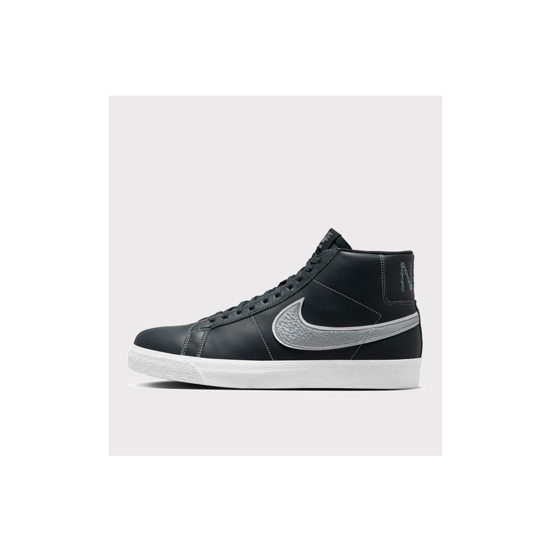 NIKE SB ZOOM BLAZER MID QS AZUL MARINO