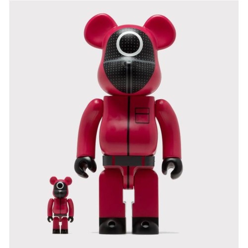 BEARBRICK SQUID GAME WORKER ROJO