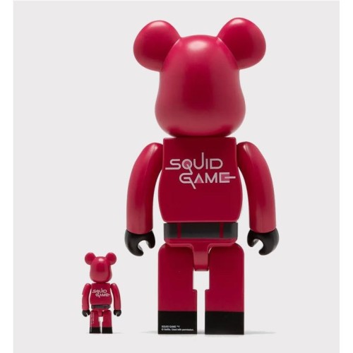 BEARBRICK SQUID GAME WORKER ROJO