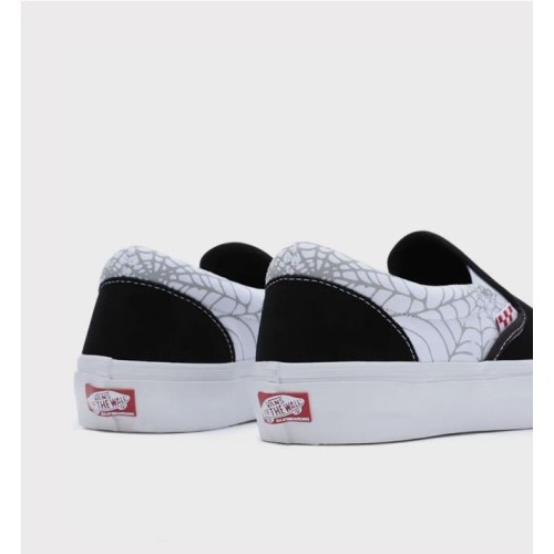 VANS SKATE SLIP ON NEGRO