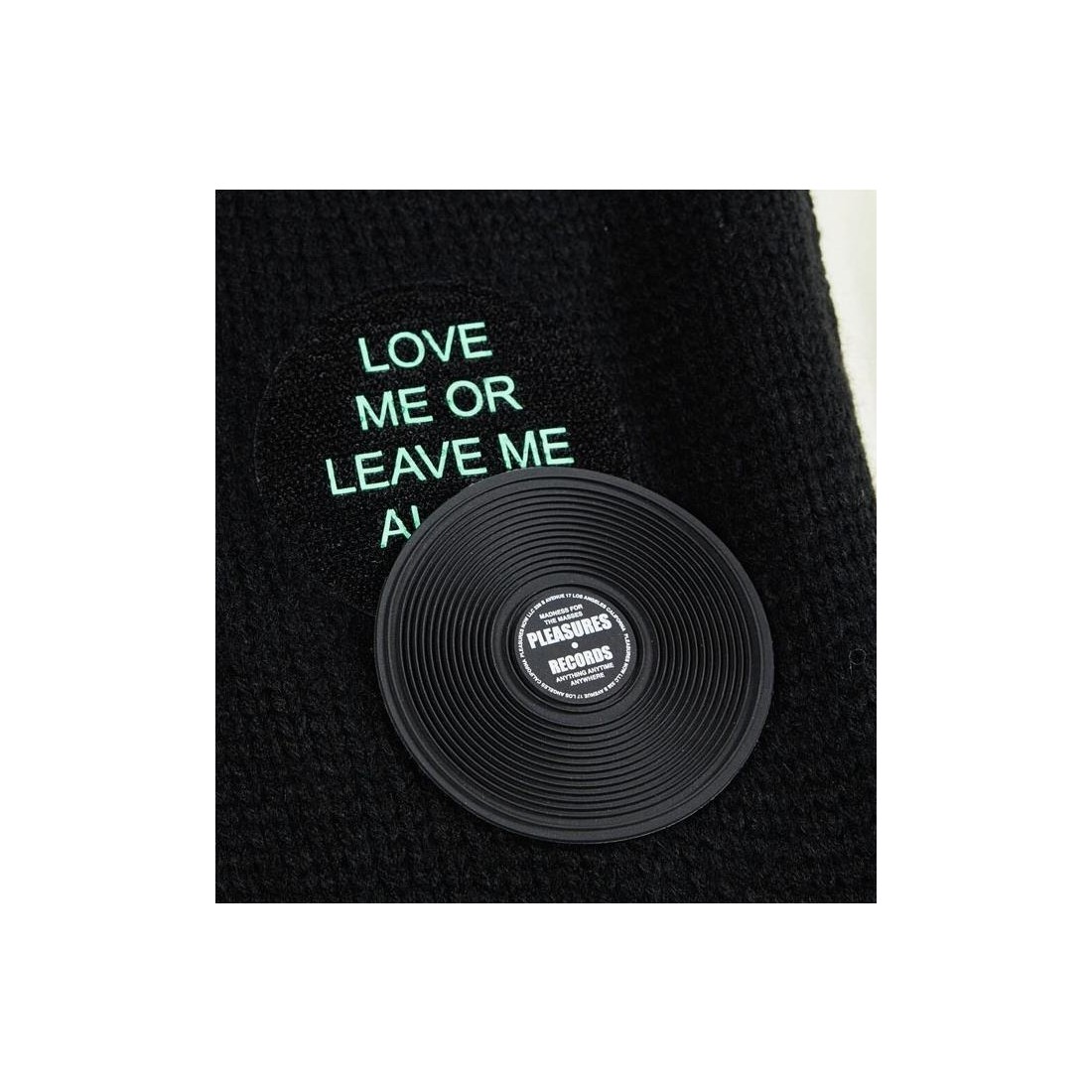 PLEASURES SMOKE KNITTED VARSTY NEGRO