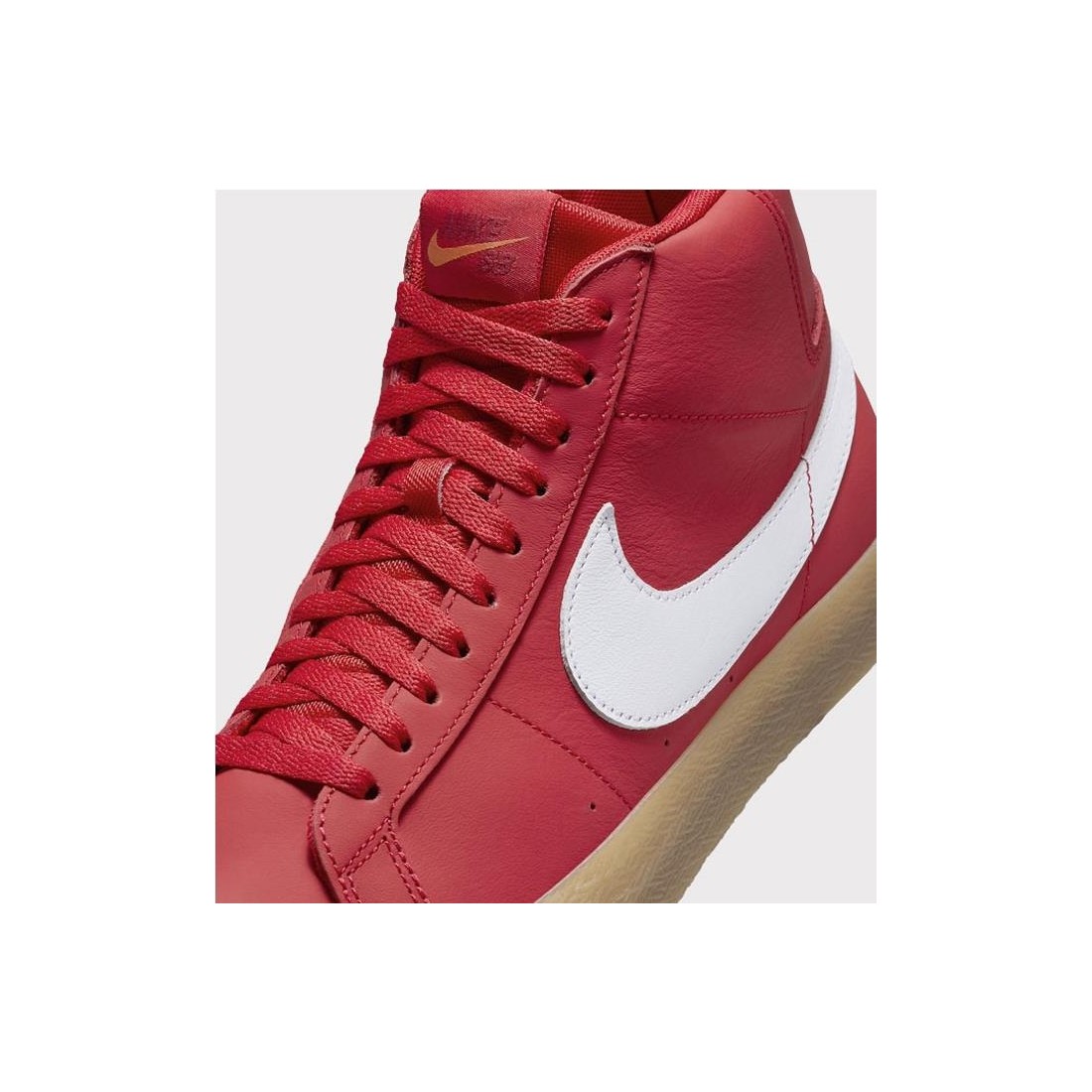 NIKE SB ZOOM BLAZER MID ROJO