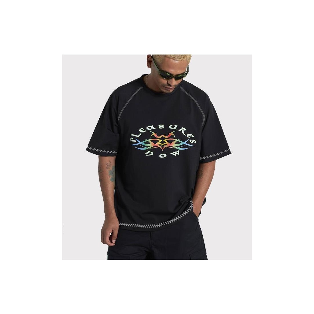 PLEASURES ADVENTURE RAGLAN NEGRO