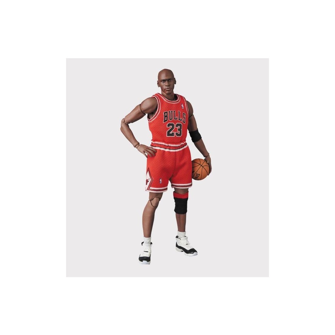 MAFEX MICHAEL JORDAN Nº100 MULTICOLOR