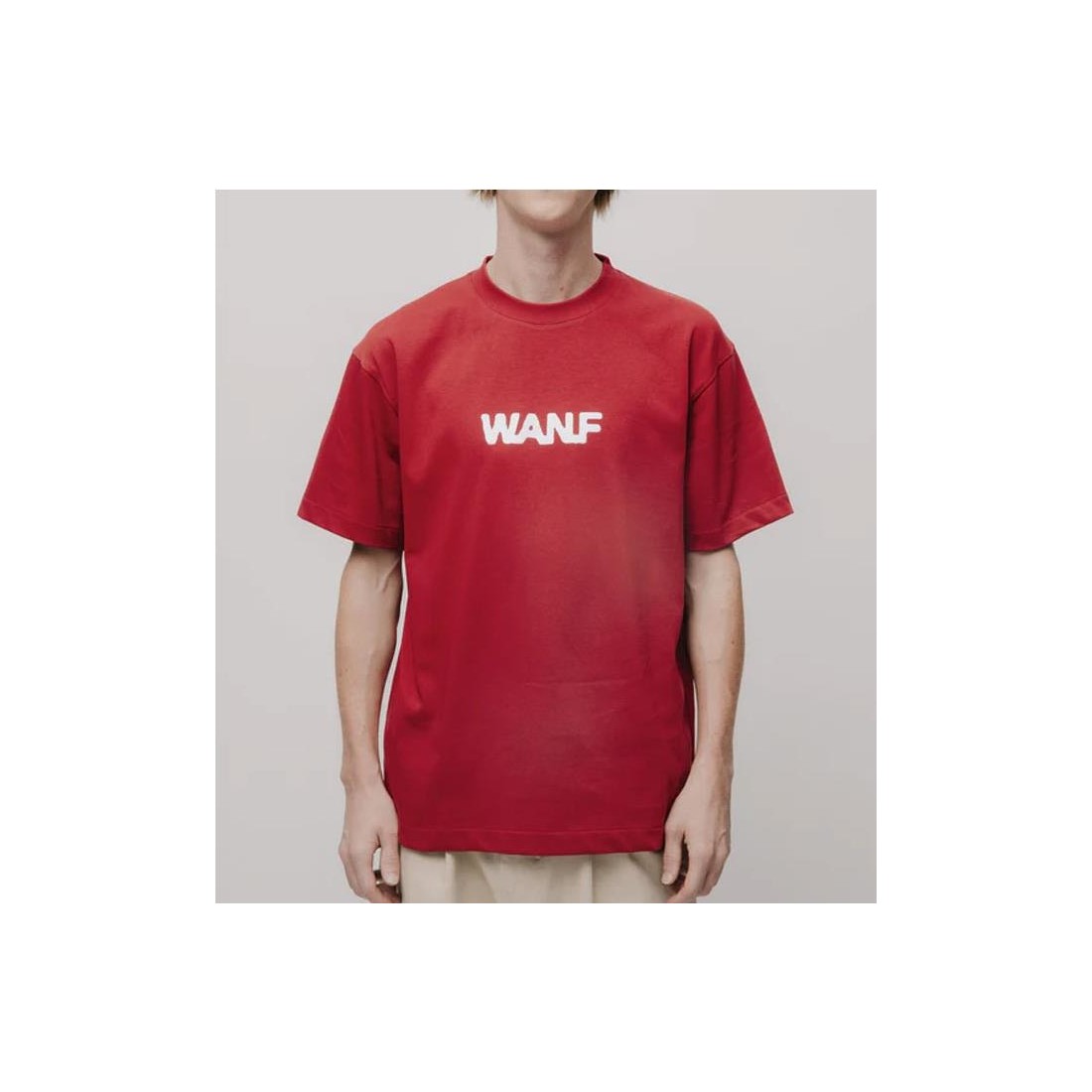 WE ARE NOT FRIENDS SEASON LOGO ROJO
