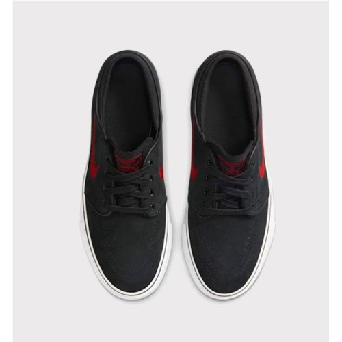 NIKE SB JANOSKI GS