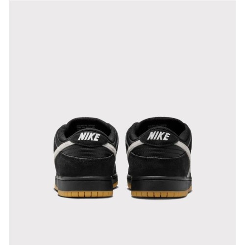 NIKE SB DUNK LOW PRO