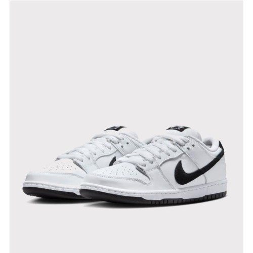 NIKE SB DUNK LOW PRO