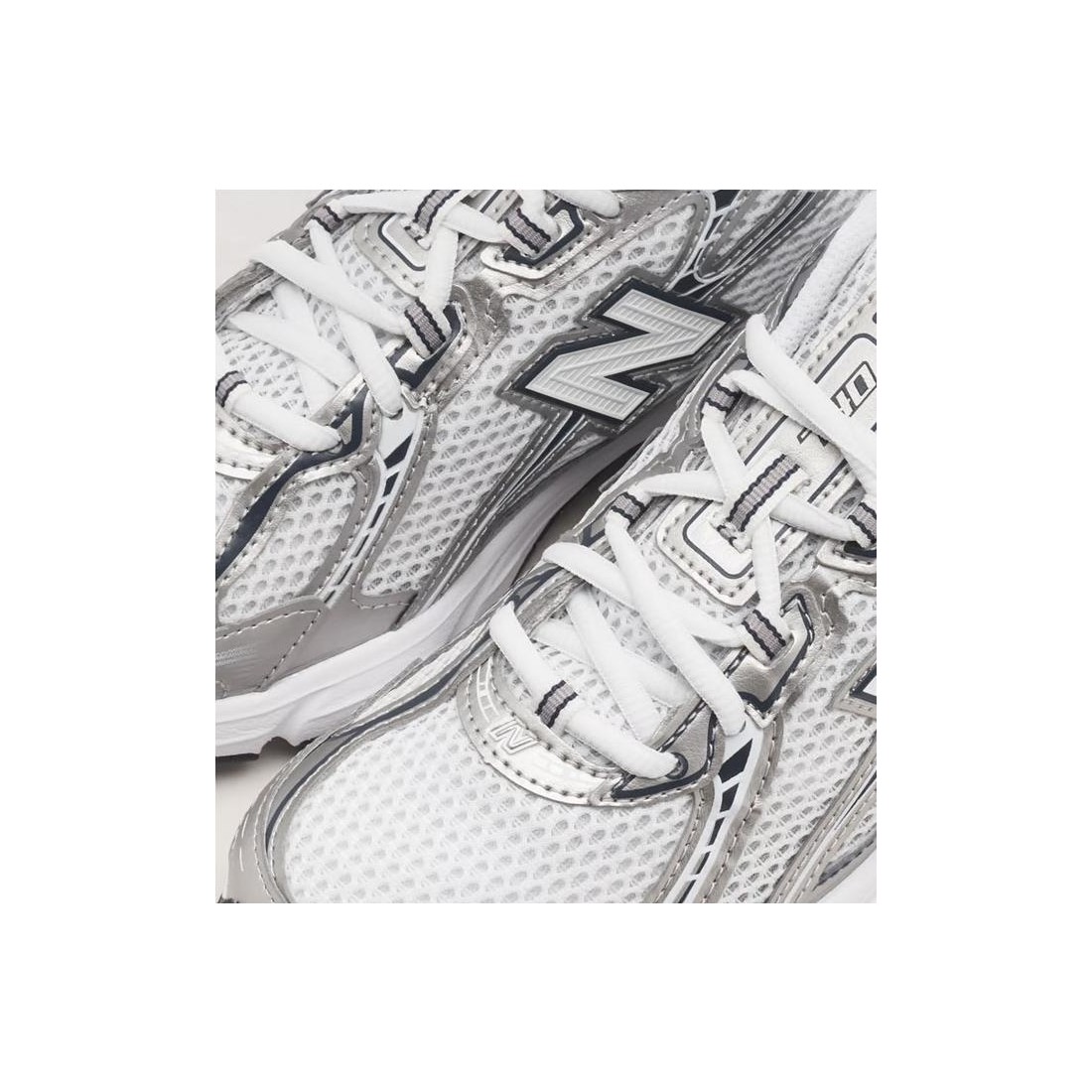 NEW BALANCE 740 BLANCO