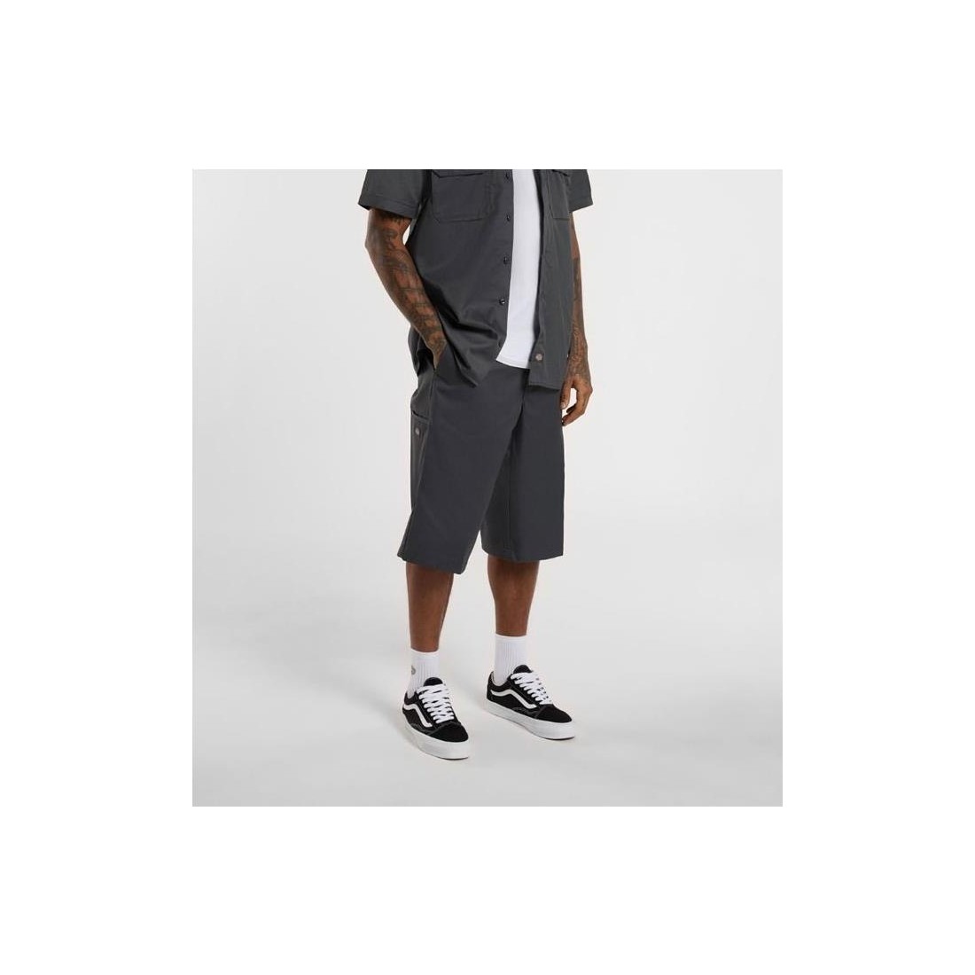 DICKIES 15IN MLT PKT SHORT GRIS