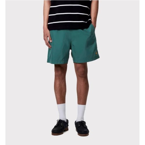 CARHARTT WIP CHASE SWIN TRUNKS VERDE