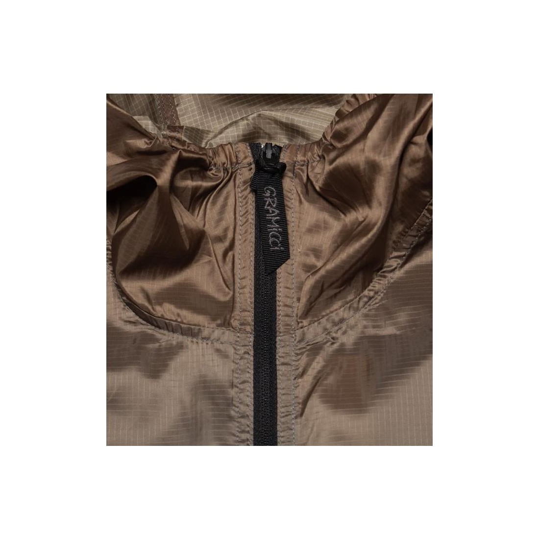 GRAMICCI LT. RIPSTOP WINDJACKE MARRON