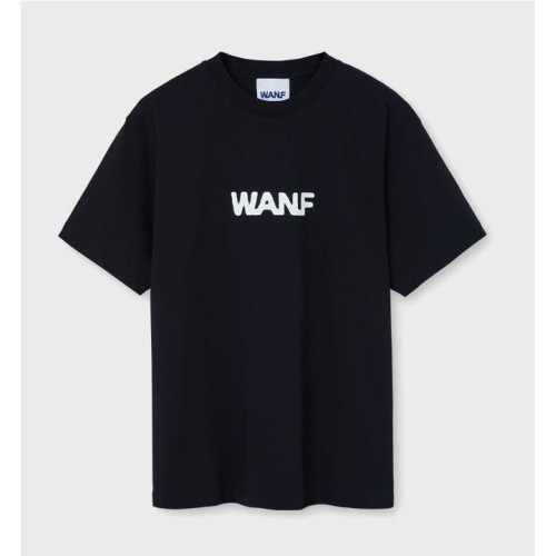 WE ARE NOT FRIENDS SEASON LOGO NEGRO
