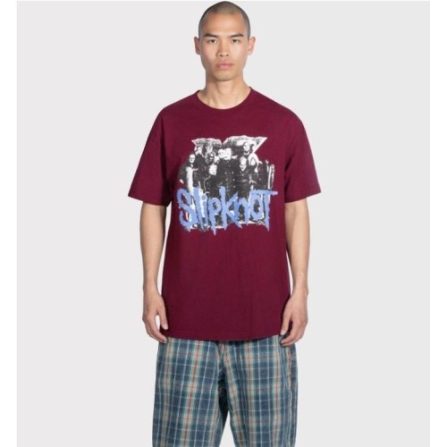 PLEASURES COMPASS TEE GRANATE