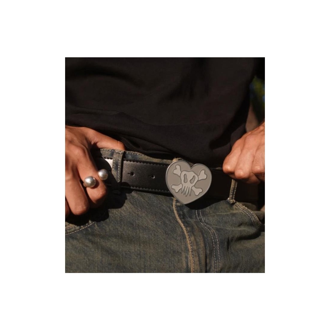 6IXT4OUR SKULL BELT NEGRO