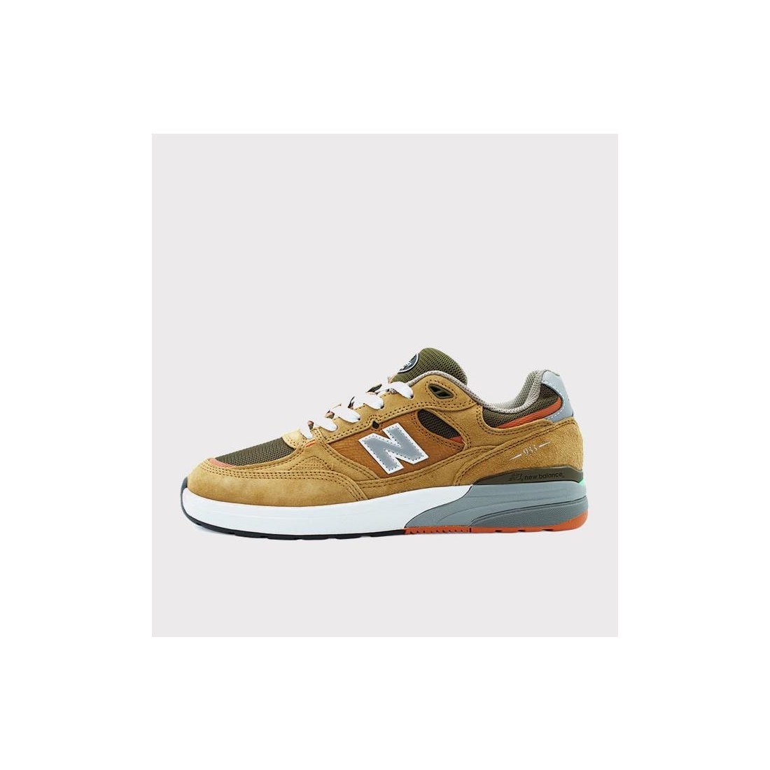NB NUMERIC 933 REYNOLDS BEIGE