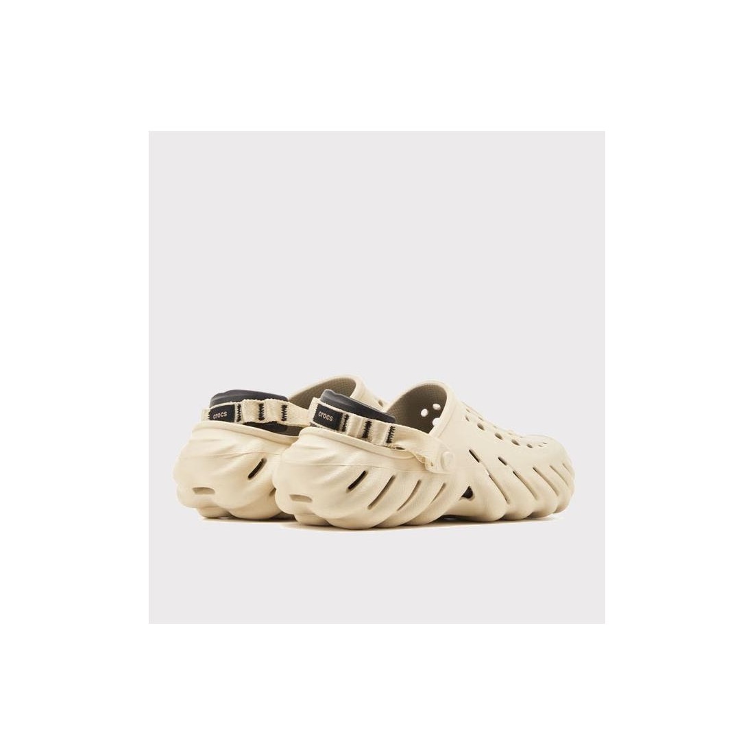 CROCS ECHO CLOG U BEIGE1