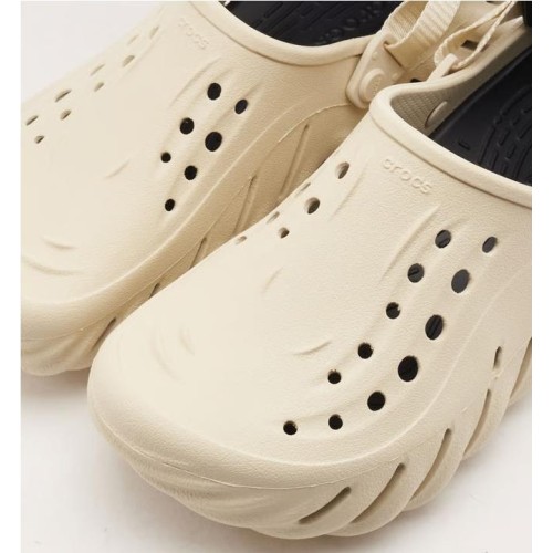CROCS ECHO CLOG U BEIGE1