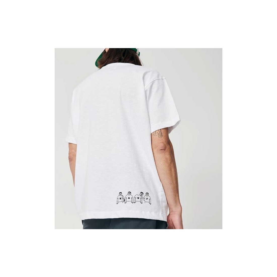 WE ARE NOT FRIENDS SUPPLIER BLANCO