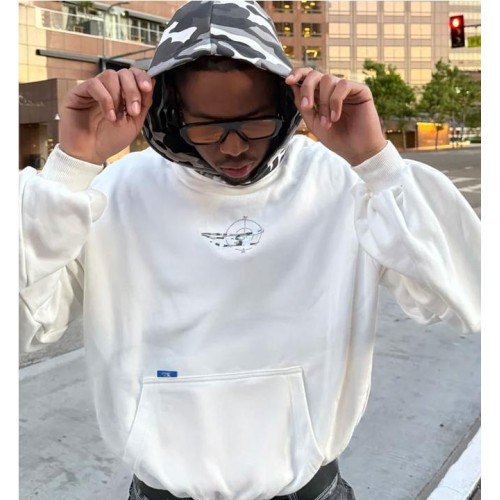 NOEMOTIONS CAMO HOODIE BLANCO