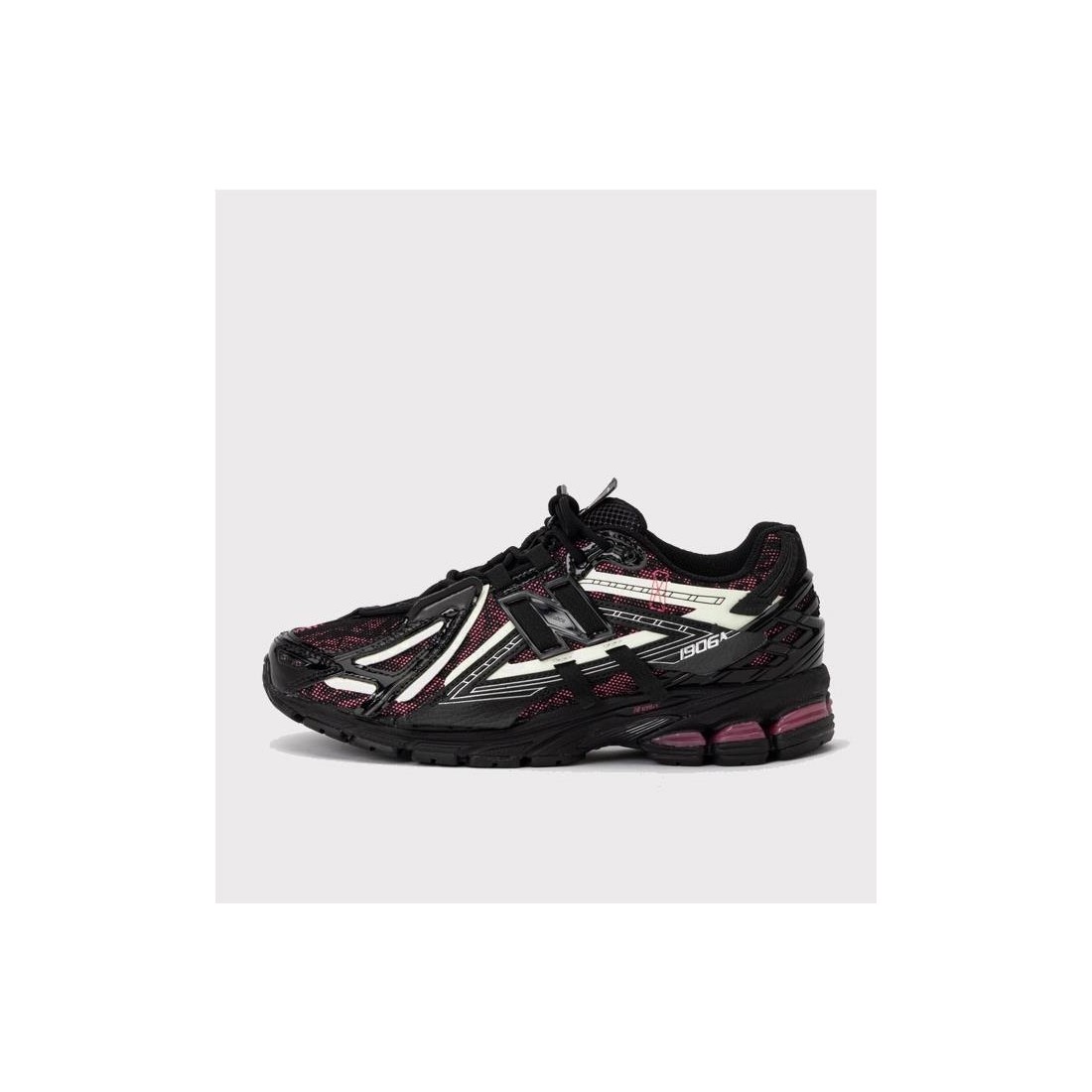 NEW BALANCE 1906 R NEGRO