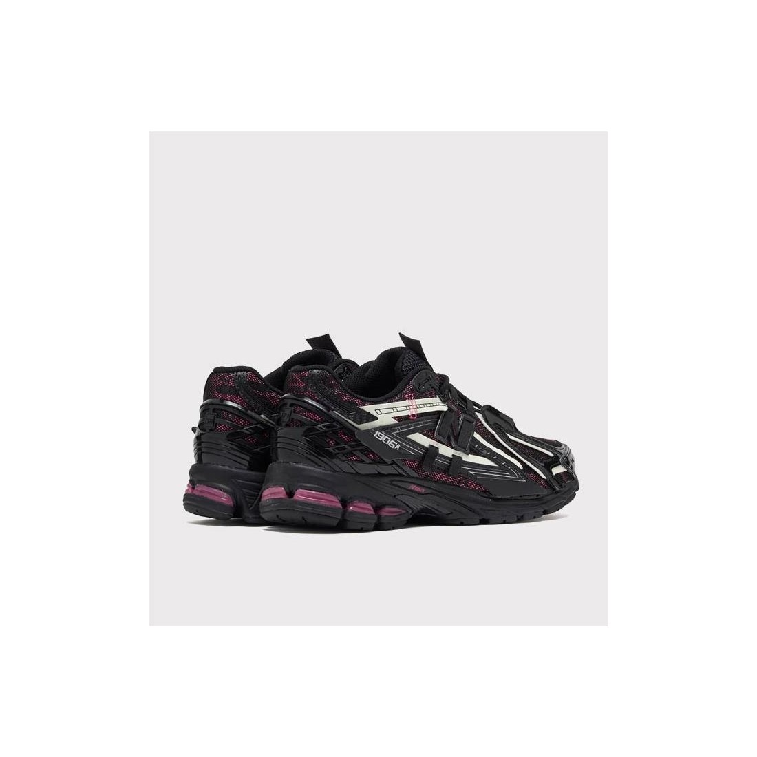 NEW BALANCE 1906 R NEGRO