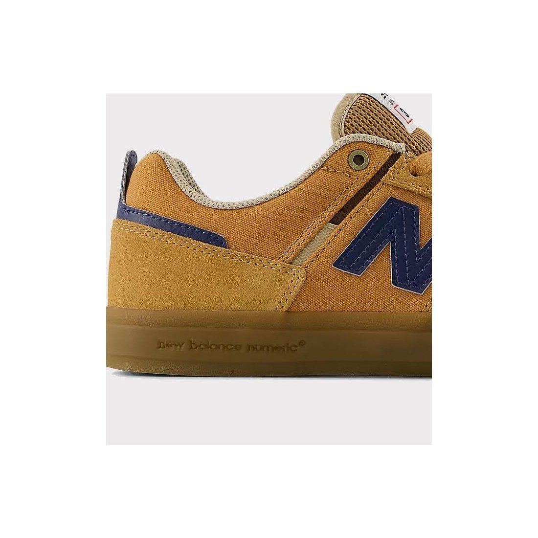 NB NUMERIC 306 MARRON