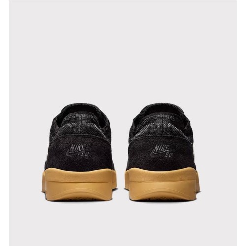 NIKE SB PS8 NEGRO