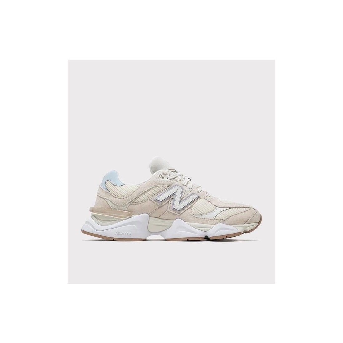 NEW BALANCE 9060 BEIGE1