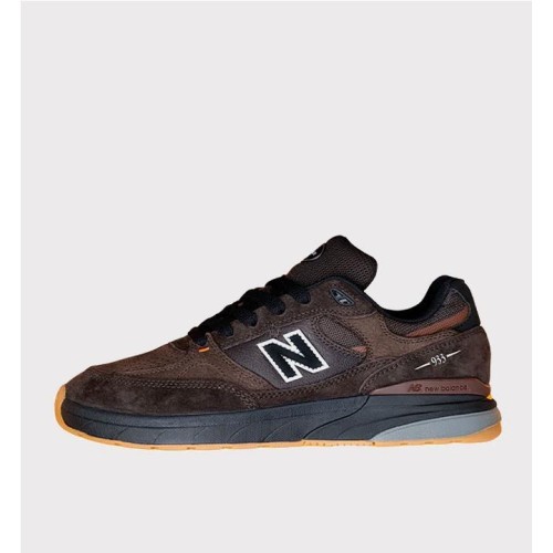 NB NUMERIC 933 ANDREW REYNOLDS MARRON