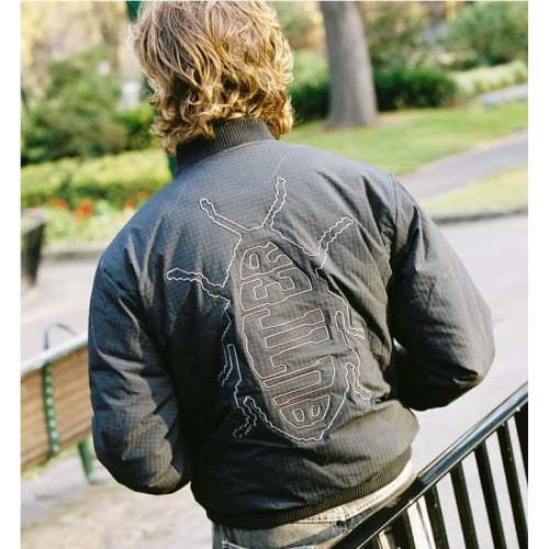 BUTTERGOODS ROACH BOMBER JKT NEGRO