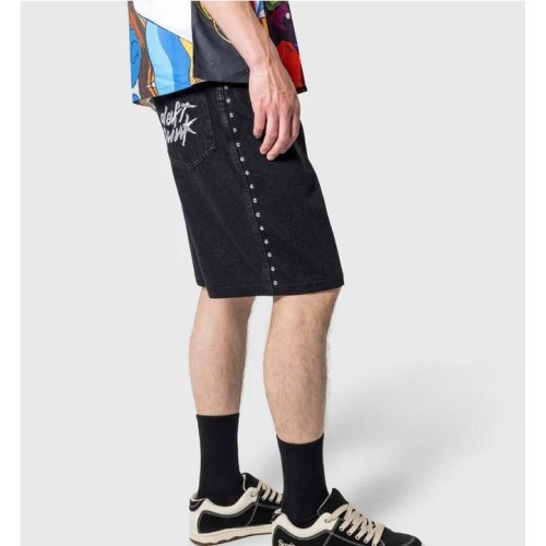 PLEASURES LUCKY STUDDED JORTS NEGRO