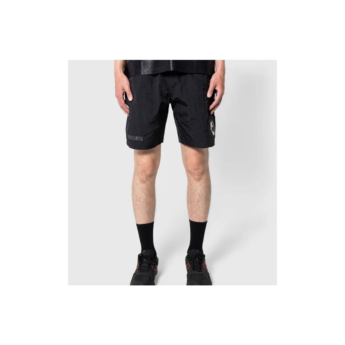 PLEASURES CRUSH HIKING SHORTS NEGRO