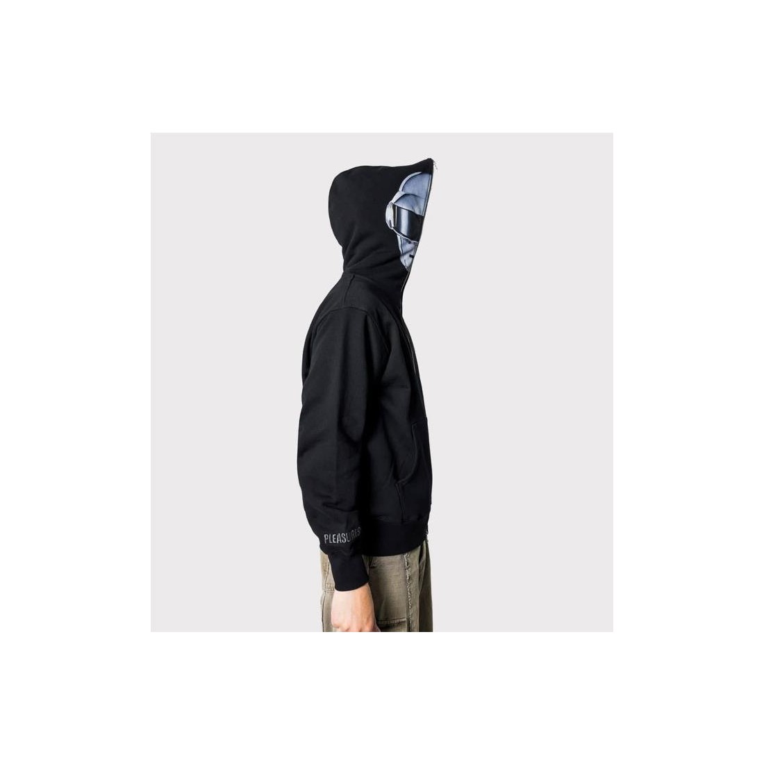 PLEASURES RAM ZIP HOODIE NEGRO