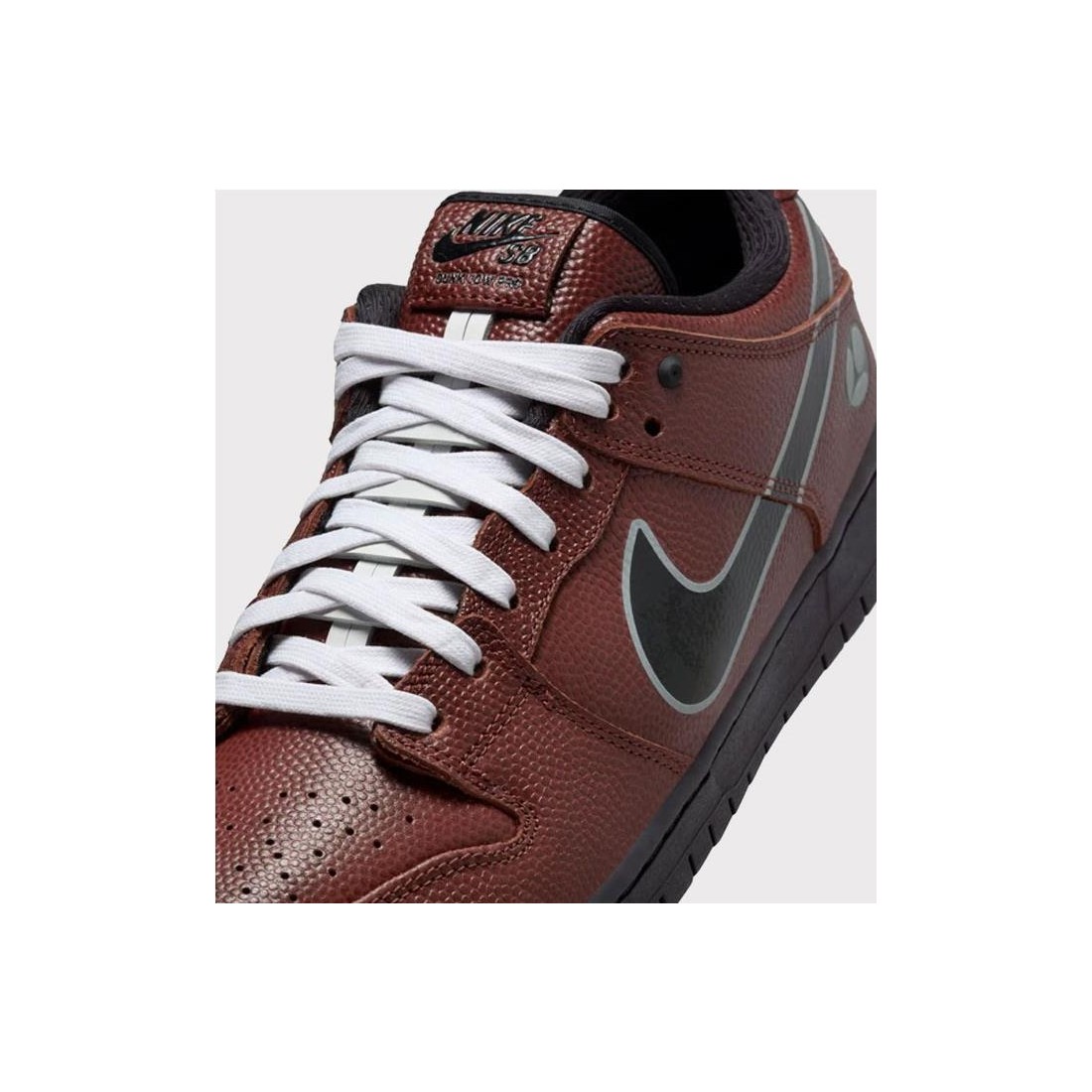 NIKE SB DUNK LOW PRO QS MARRON
