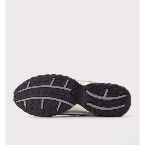 NEW BALANCE 204L PLATA
