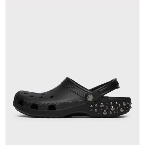 CROCS CLASSIC STUDDED CLOG NEGRO