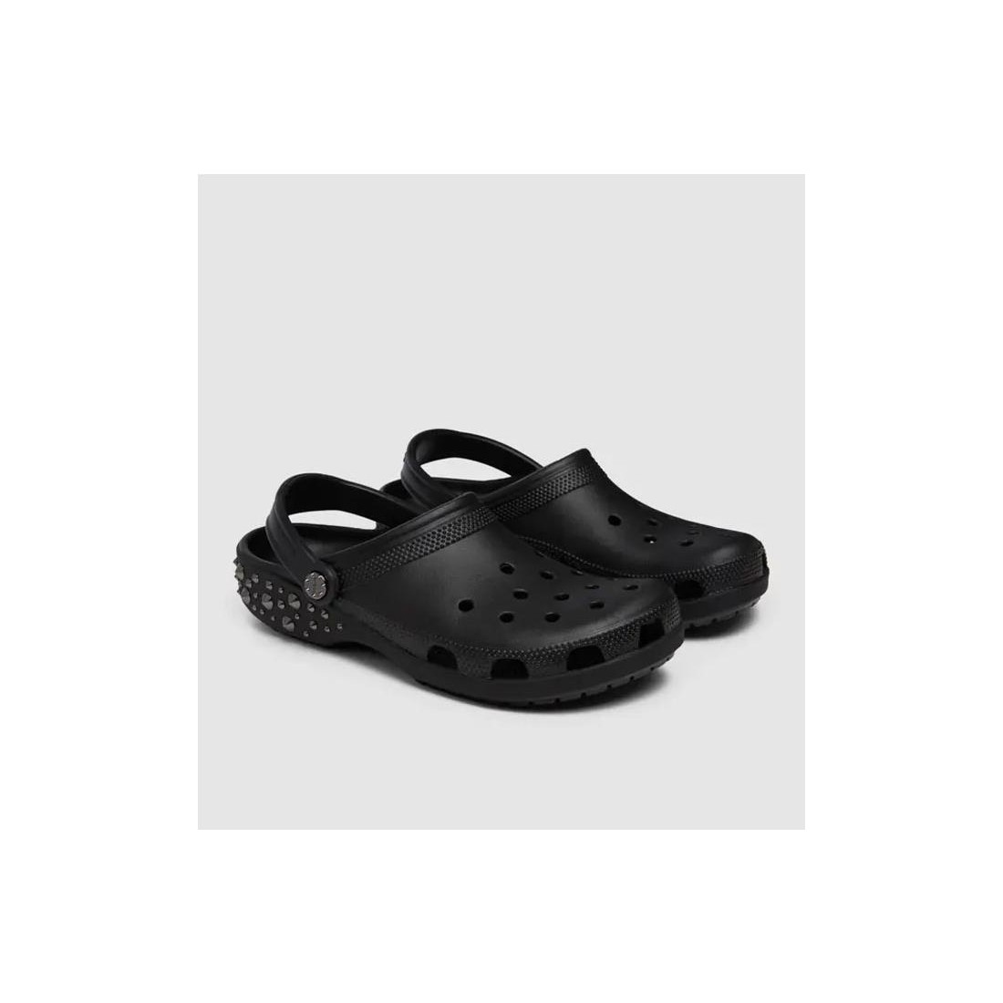 CROCS CLASSIC STUDDED CLOG NEGRO