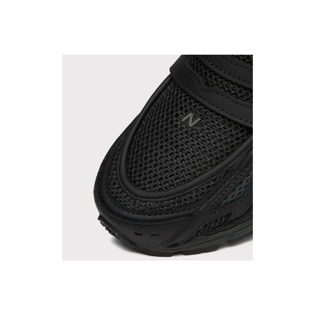 NEW BALANCE 1906L NEGRO