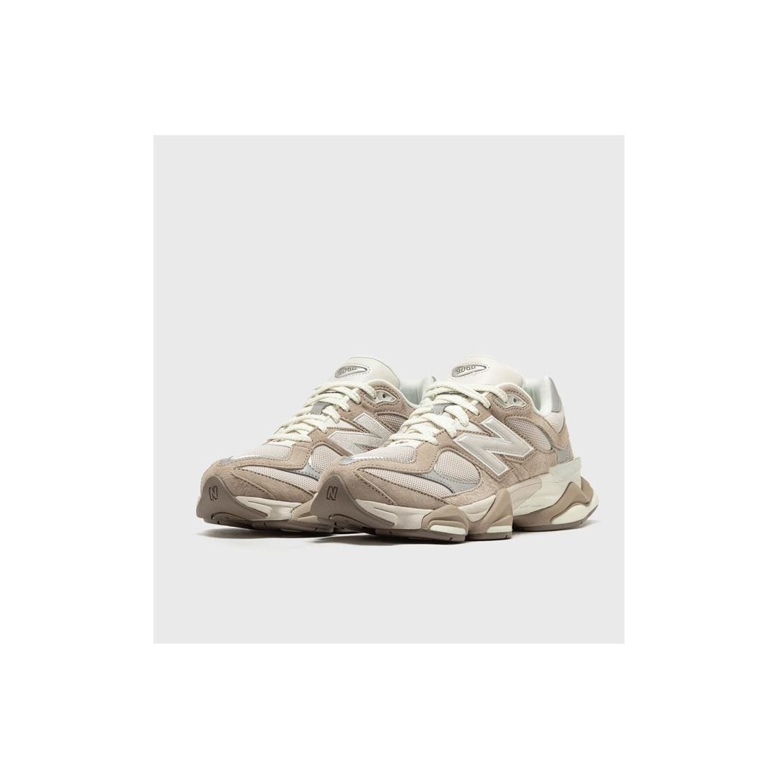 NEW BALANCE 9060 BEIGE
