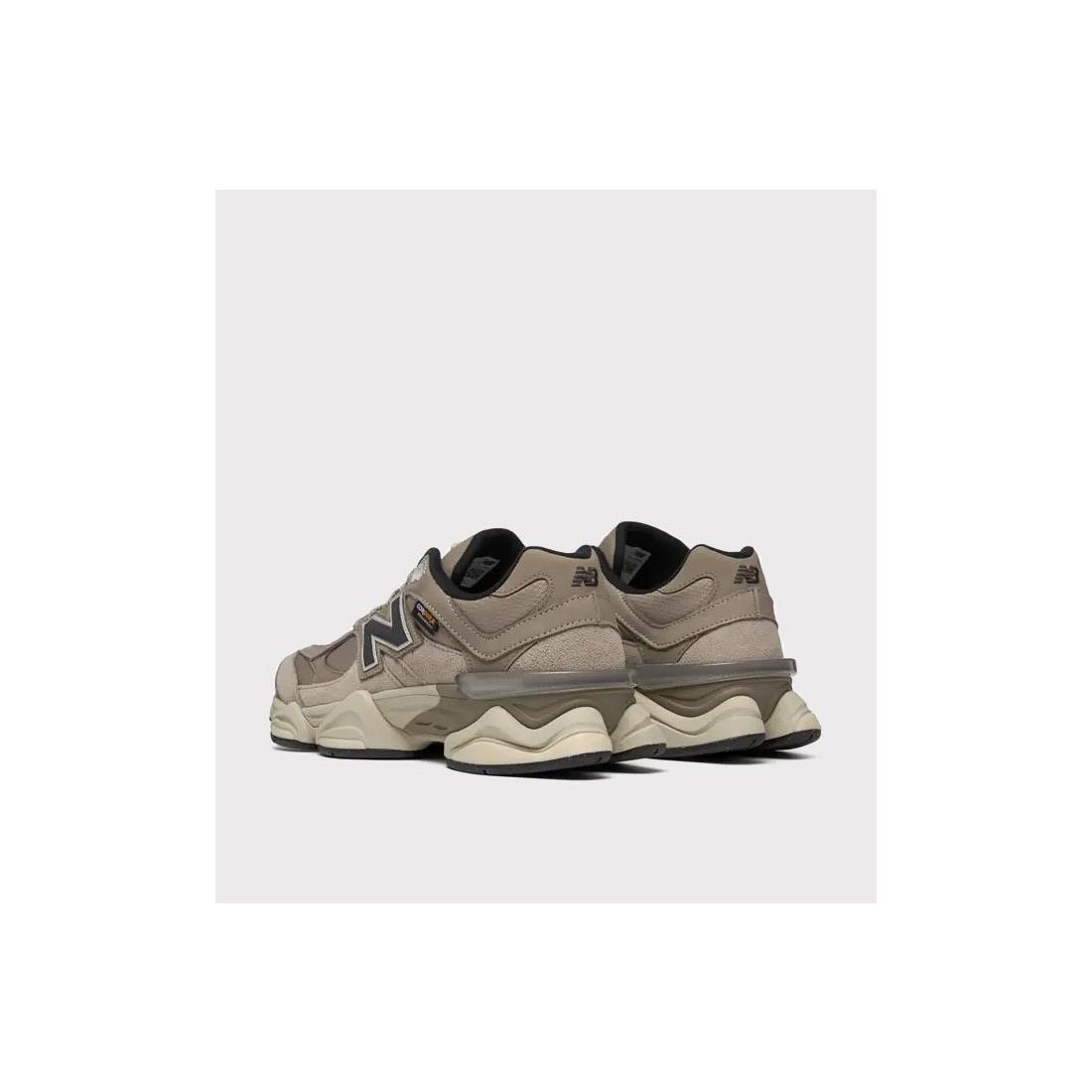 NEW BALANCE 9060 BEIGE