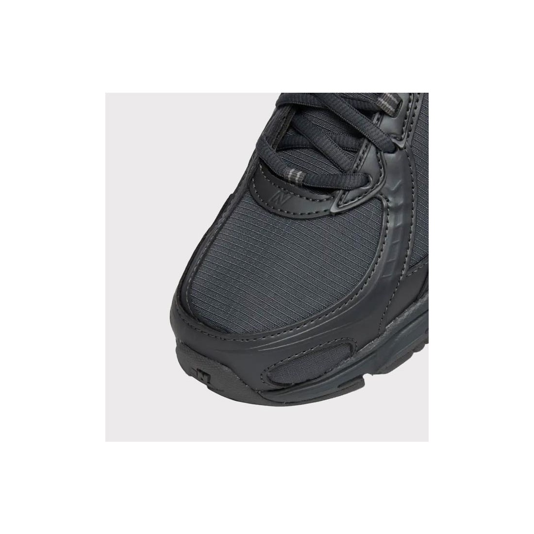 NEW BALANCE 740 NEGRO
