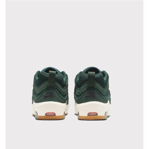 NIKE AIR MAX ISHOD ISO VERDE CLARO