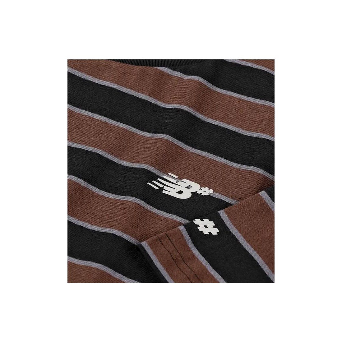 NB NUMERIC THIN STRIPE TEE NEGRO