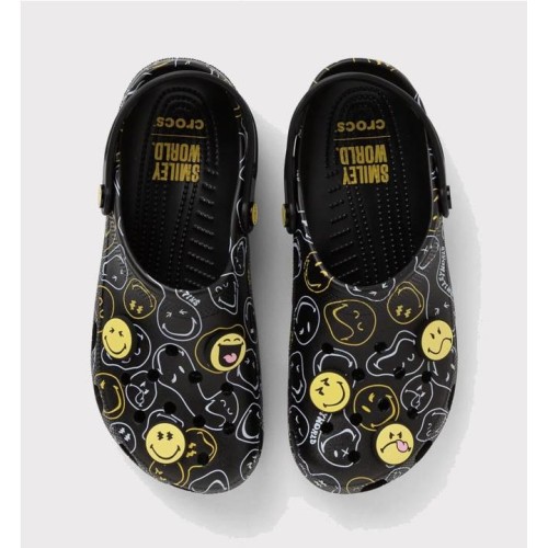 CROCS SMILEY CLSSC CLOG U NEGRO