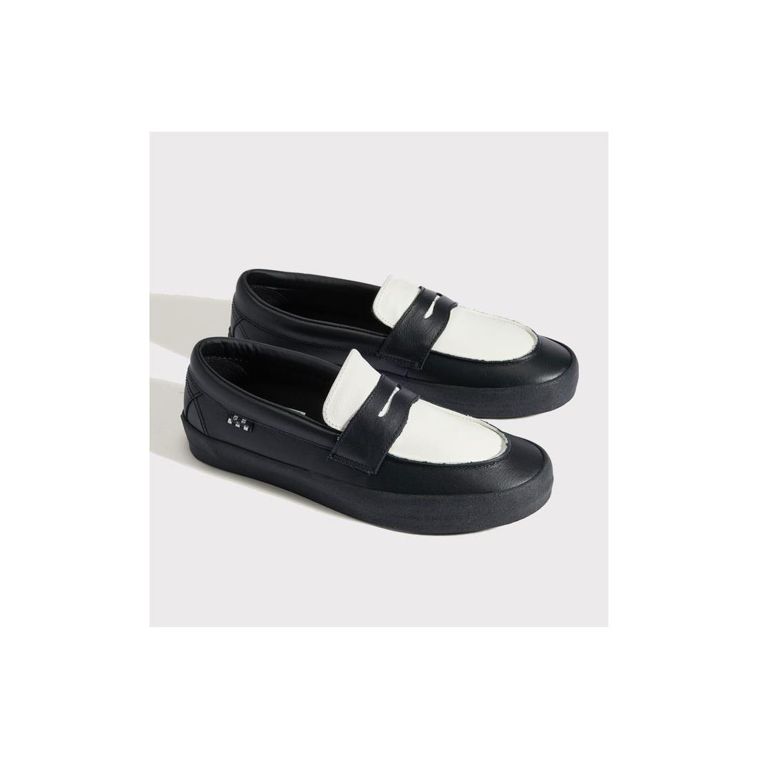 VANS SKATE LOAFER NEGRO